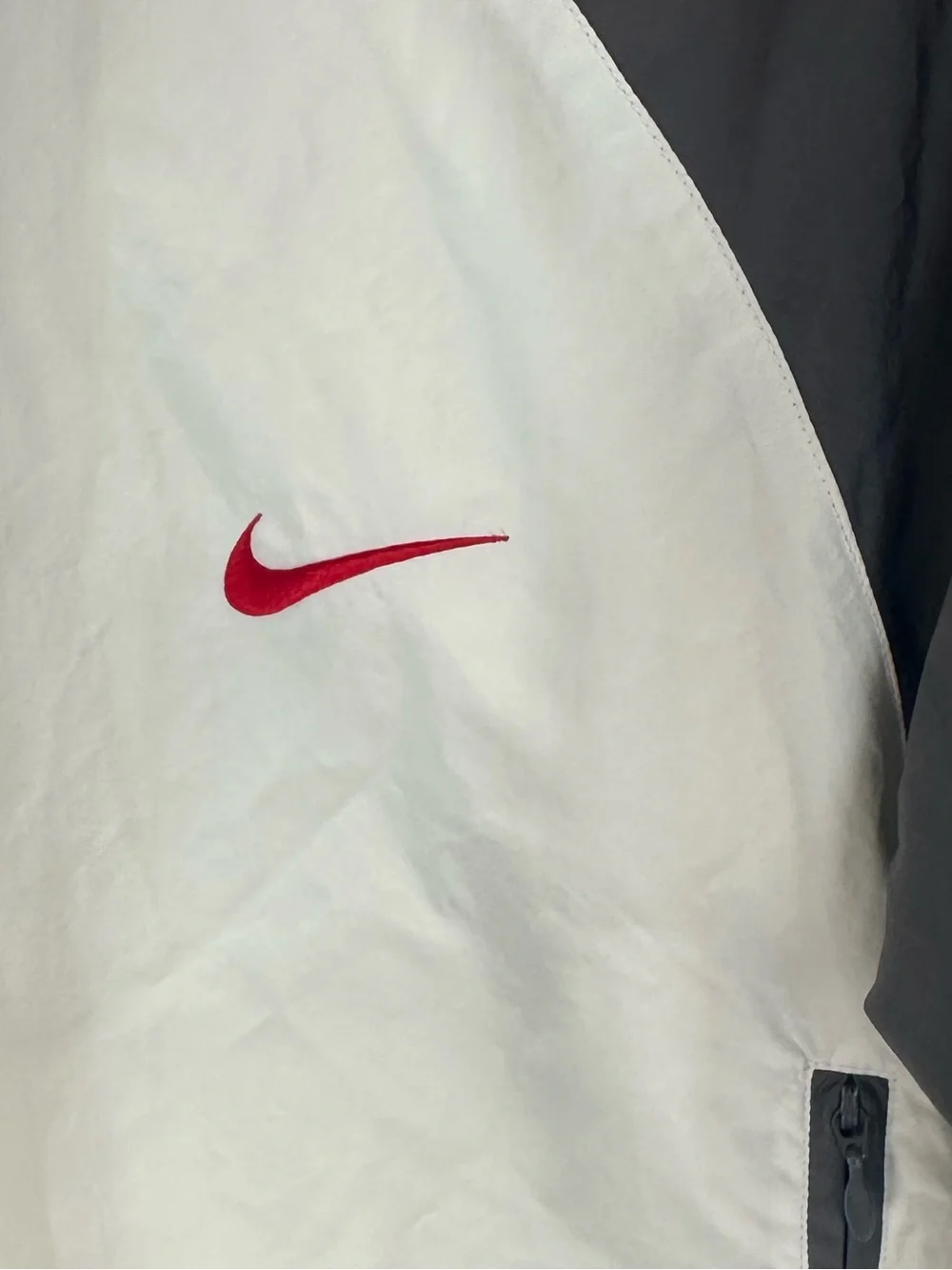 Vintage Nike Y2K White, Charcoal & Red Hooded Track Jacket spellout Windbreaker